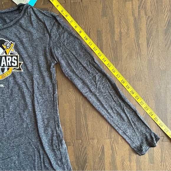 NWT | NHL Reebok | Pittsburgh Penguins Long Sleeve | Heather Gray |  Small - Picture 11 of 12